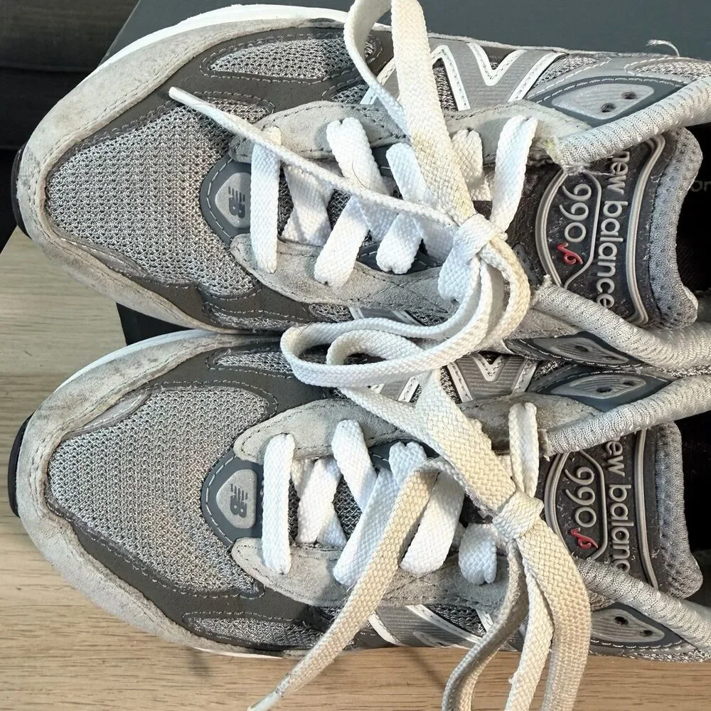 New Balance 990v6 USA Grey & White Suede Leather Shoes Women’s Size 6.5